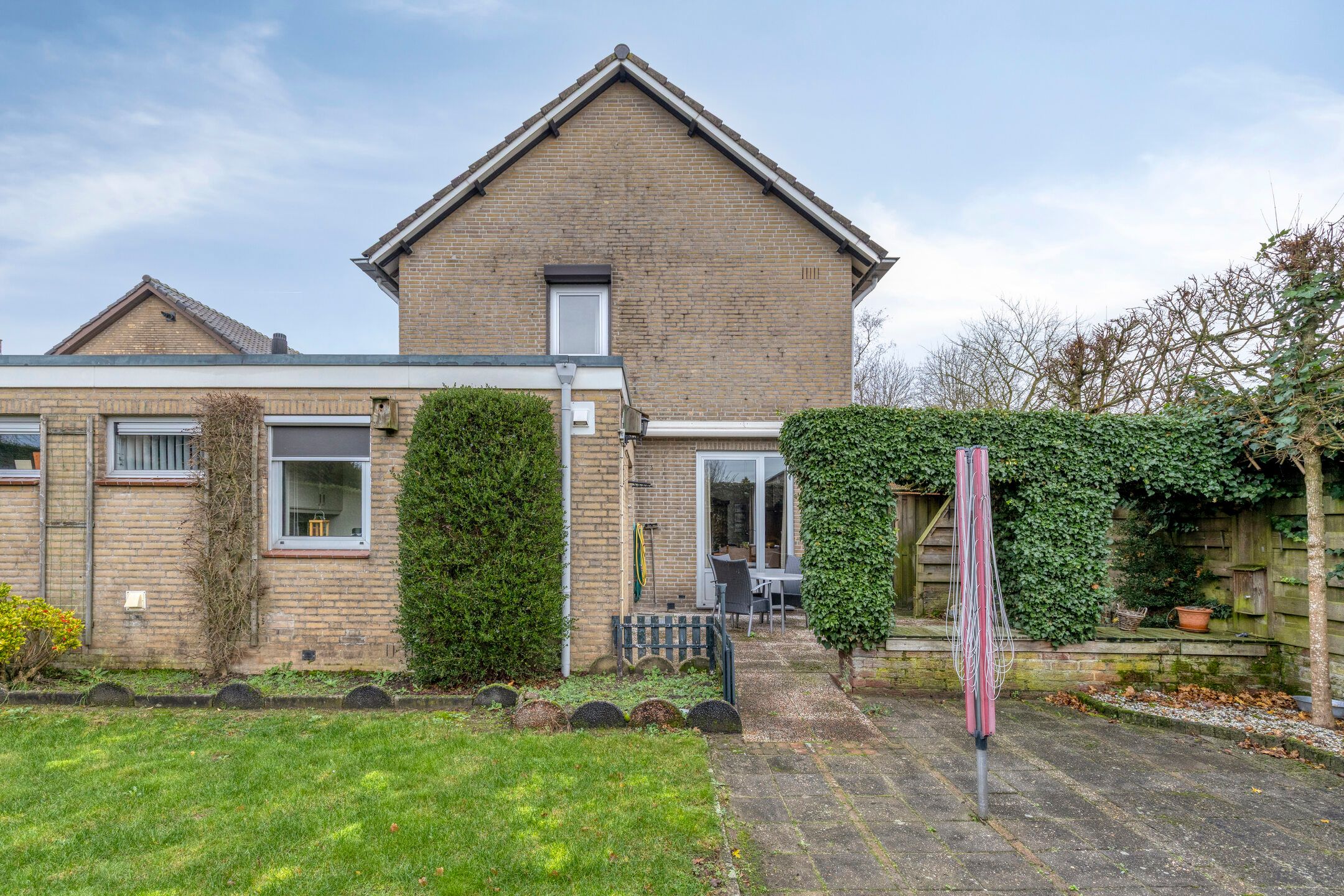 Photo 39 of Eikenwal 17