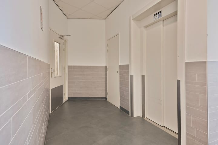 Photo 7 of Quirinegang 147