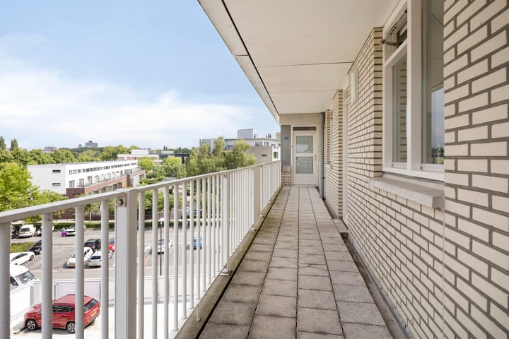 Photo 9 of Quirinegang 147