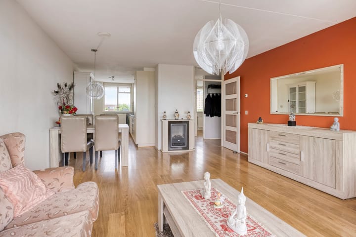 Photo 12 of Quirinegang 147