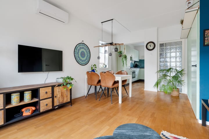 Foto 11 van Montbretiastraat 15