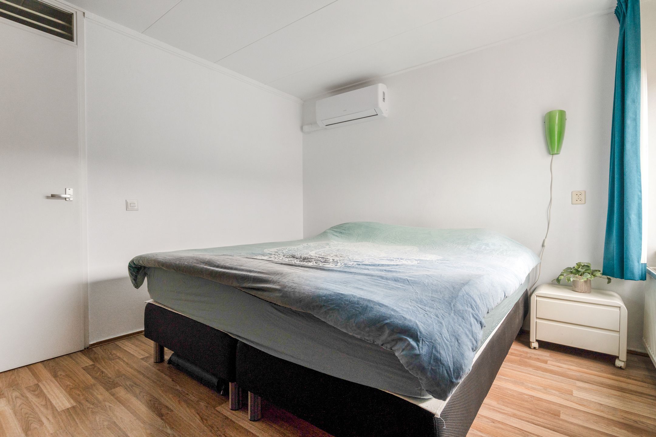 Foto 24 van Montbretiastraat 15