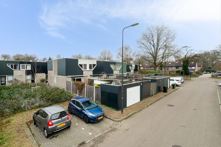 Foto 43 van Montbretiastraat 15