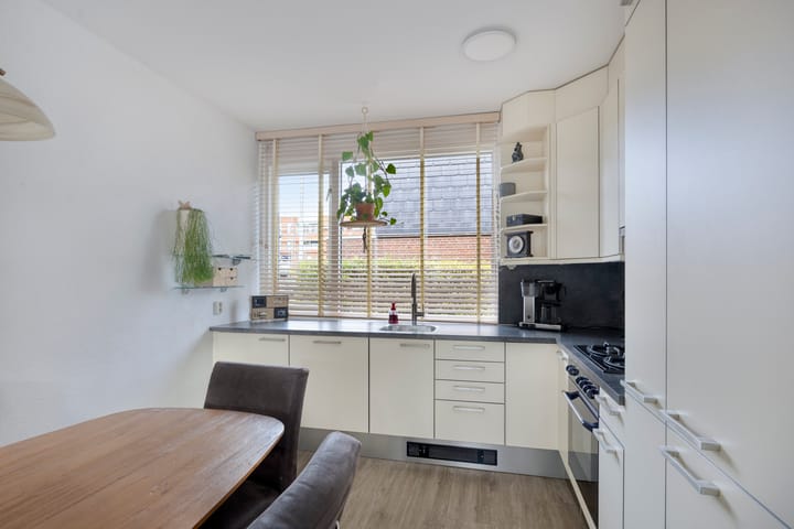 Photo 3 of Sperwerstraat 89