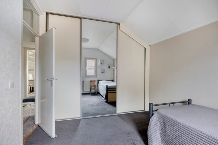 Photo 16 of Sperwerstraat 89