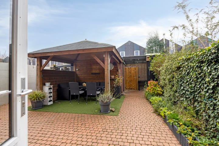 Photo 21 of Sperwerstraat 89