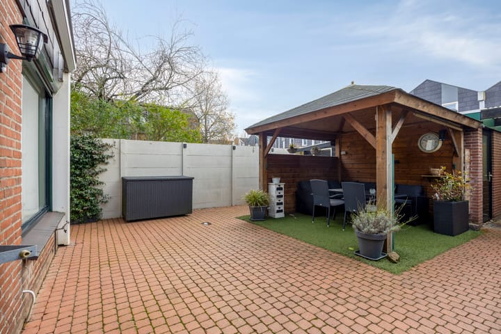 Photo 22 of Sperwerstraat 89