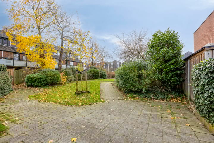 Photo 32 of Sperwerstraat 89