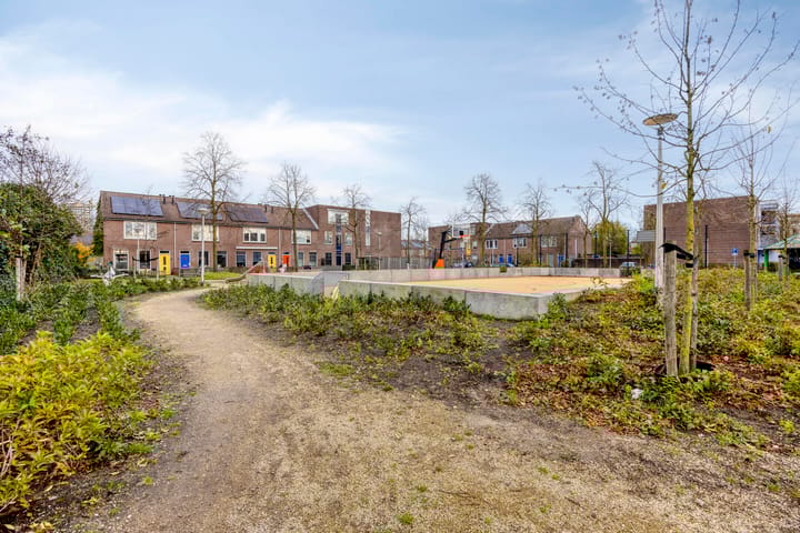 Photo 34 of Sperwerstraat 89