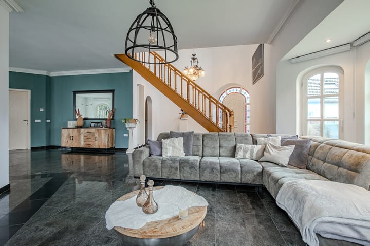 Photo 11 of Maasstraat 8