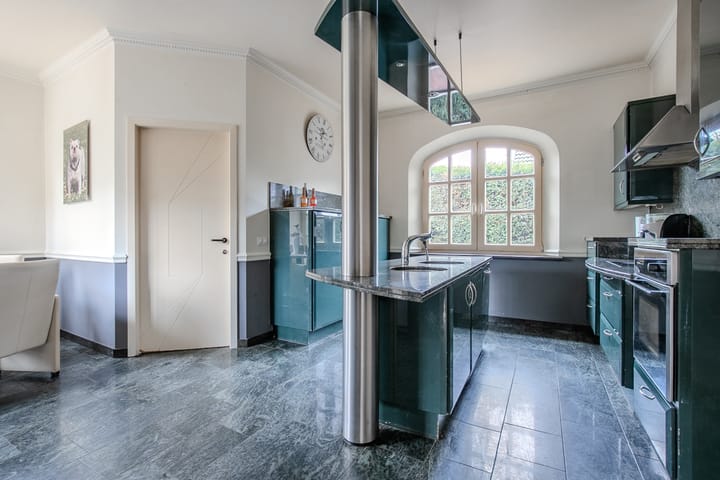 Photo 15 of Maasstraat 8