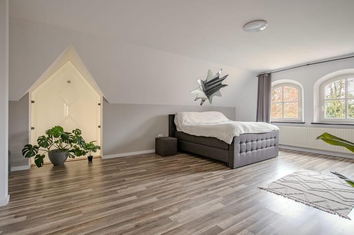 Photo 22 of Maasstraat 8