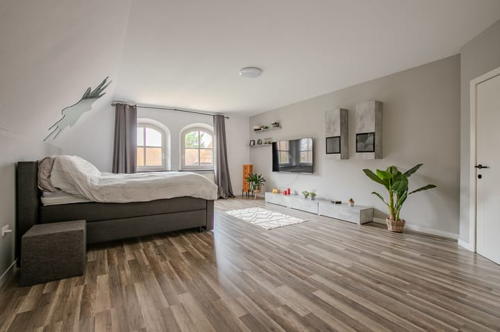 Photo 24 of Maasstraat 8