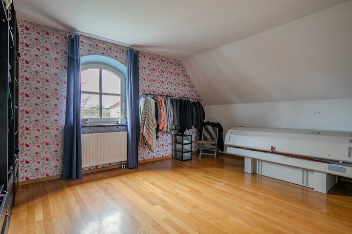 Photo 25 of Maasstraat 8