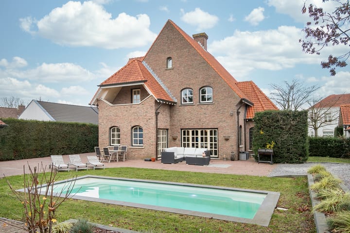 Photo 5 of Maasstraat 8