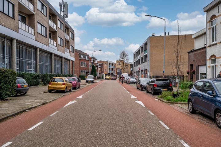 Foto 47 van Straelseweg 53