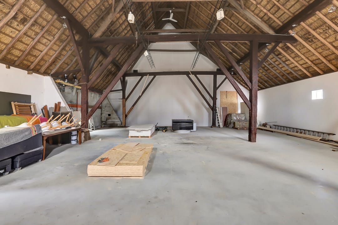 Foto 13 van Burg. Moonshof 50