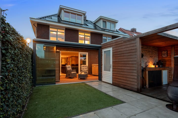 Foto 49 van Colorado 204