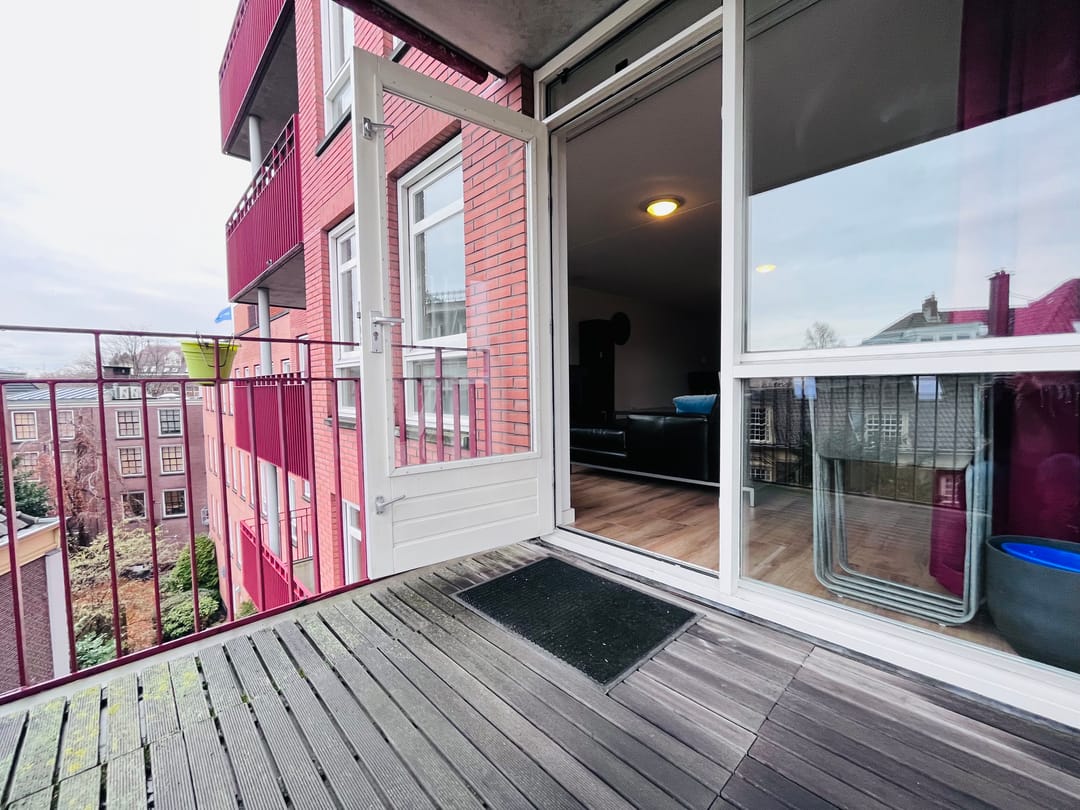 Photo 13 of Muzenstraat 100