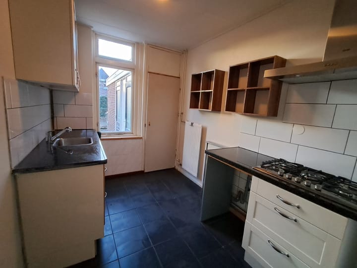 Foto 6 van Reggestraat 11