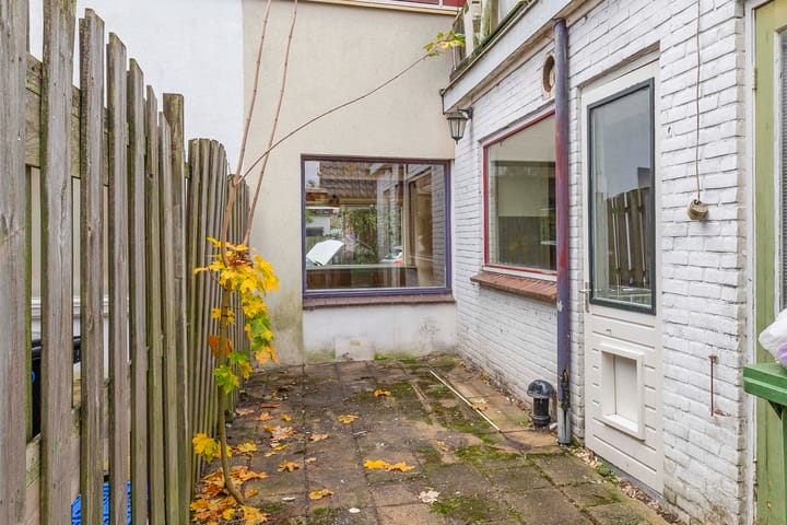 Photo 11 of Bakkerstraat 127