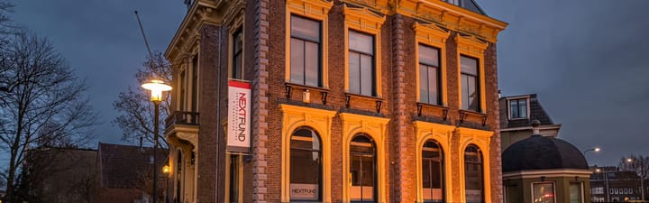 office-banner