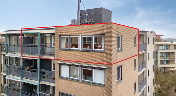 Foto 4 van Hof van Cambridge 33