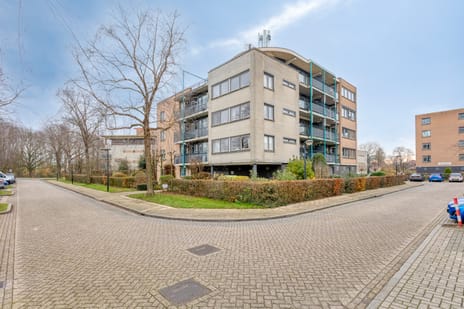 Hof van Cambridge 33 secondary image