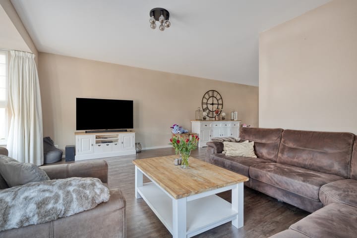 Foto 8 van Hageheld 44