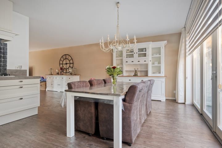 Foto 13 van Hageheld 44