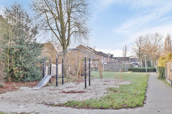 Foto 6 van Den Esker 10