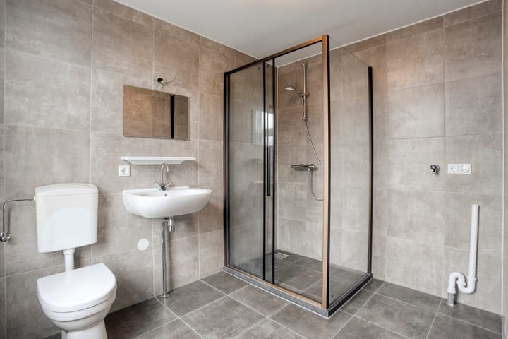 Photo 23 of Voorstraat 42