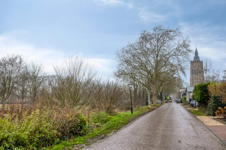 Photo 35 of Voorstraat 42