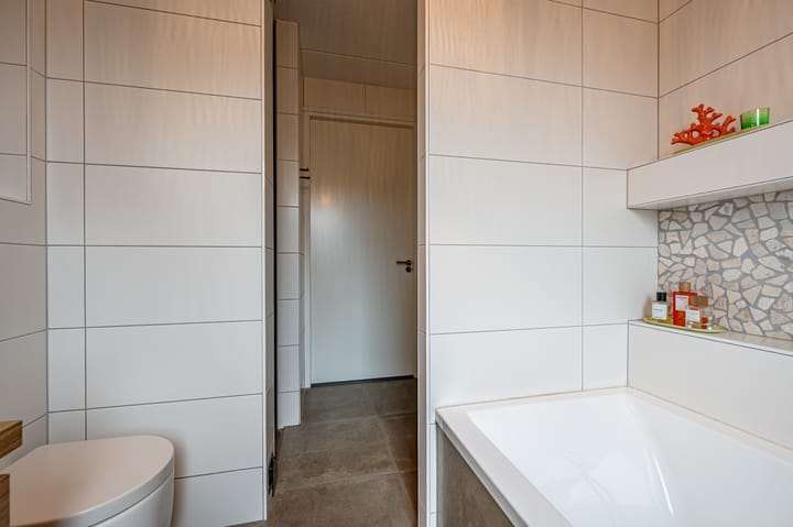 Photo 29 of Gentiaan 17