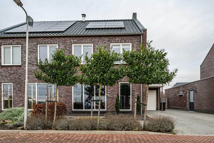 Photo 35 of Gentiaan 17