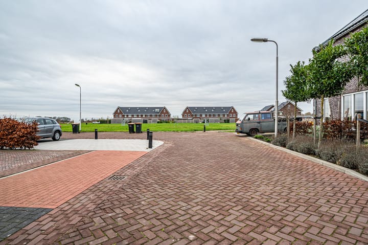 Photo 38 of Gentiaan 17