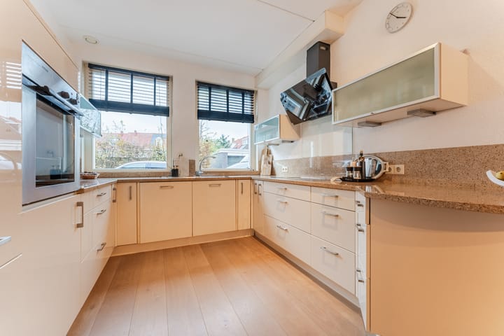 Foto 16 van Vondelpark 18