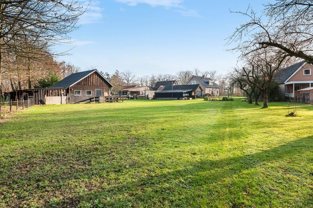 Foto 8 van Larenseweg 52