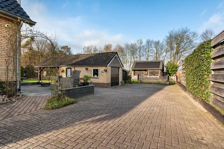 Foto 10 van Larenseweg 52