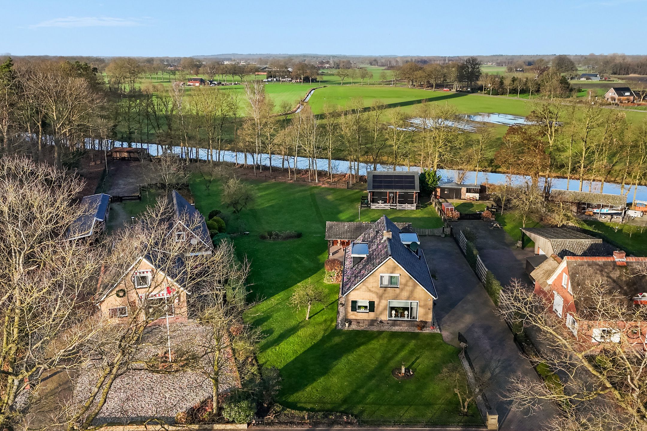 Foto 9 van Larenseweg 52