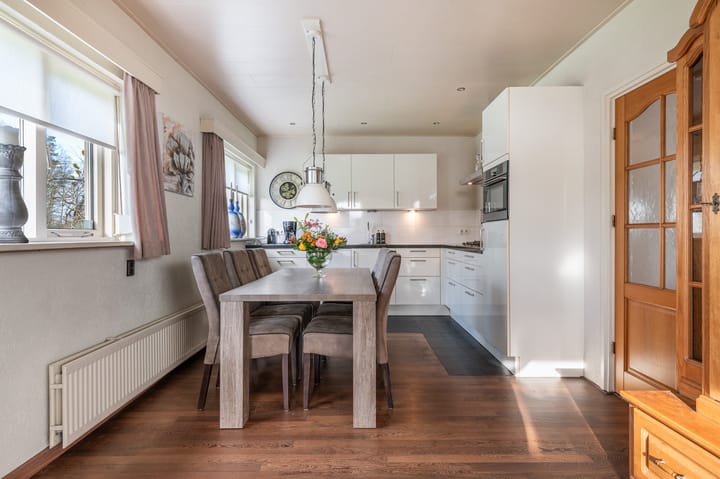 Foto 16 van Larenseweg 52