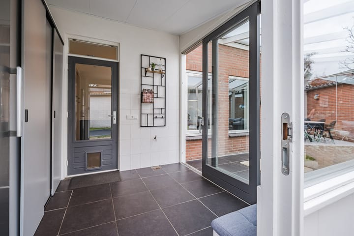 Foto 28 van Putterstraat 57