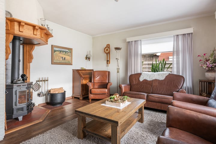 Foto 20 van Larenseweg 52