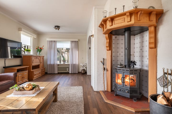 Foto 21 van Larenseweg 52