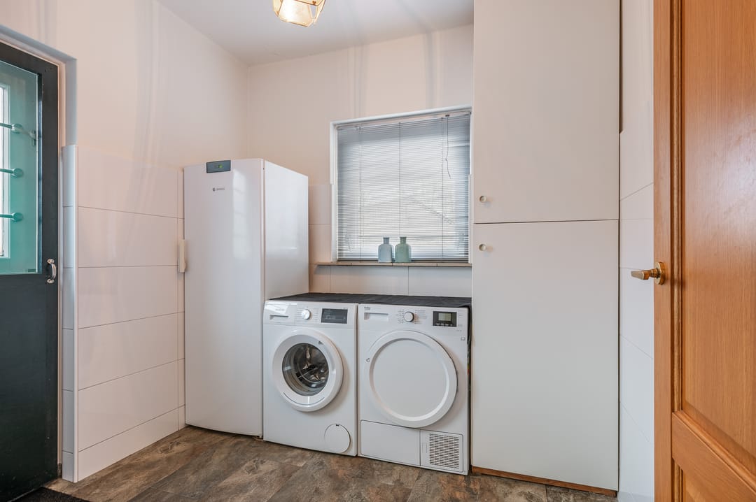 Foto 22 van Larenseweg 52