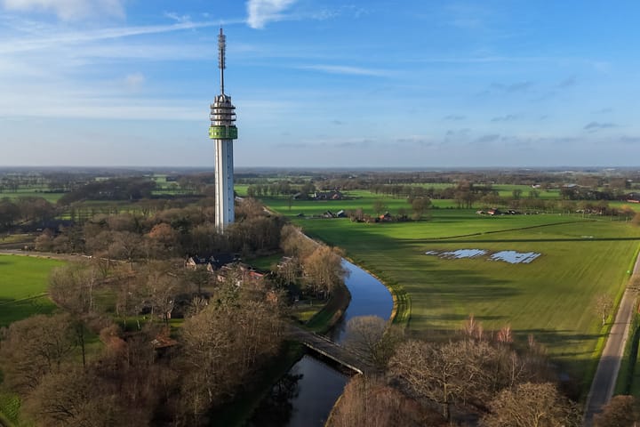 Foto 38 van Larenseweg 52