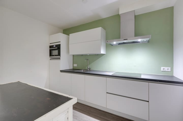 Foto 2 van Bloemersweide 57