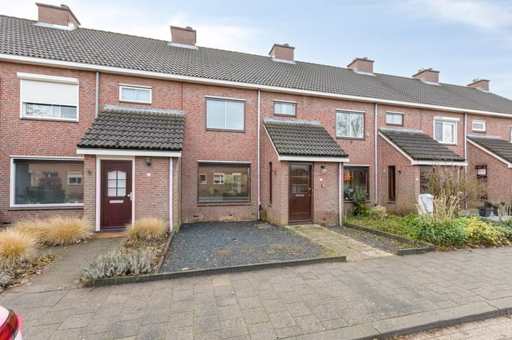 Foto 4 van Bloemersweide 57