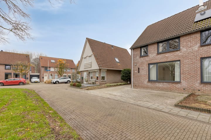 Foto 2 van Hammarskjöldstede 52