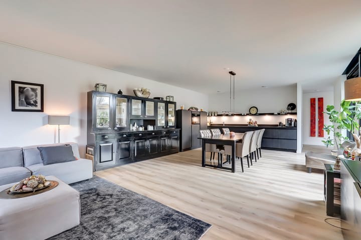 Foto 10 van IJsbaanweg 5-C